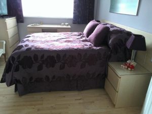 Bedspread and valance