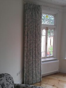 Pinched pleat